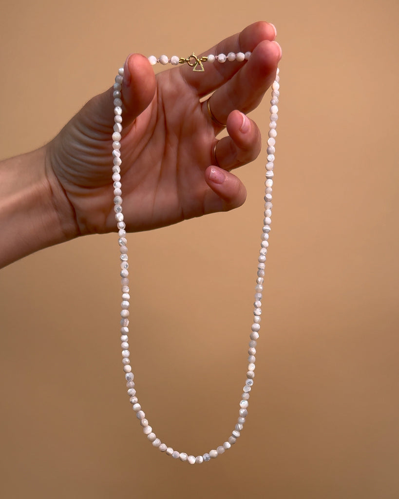 Faceted Mother of Pearl Beaded Necklace